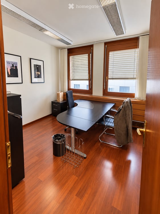 Bureaux de 160 m² au cœur de Genève – reprise de bail 4