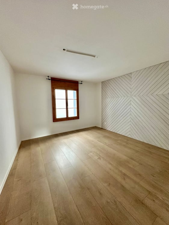 Charmante 2.5-Zimmer-Wohnung im historischen Maienfeld – sofort verfügbar 6