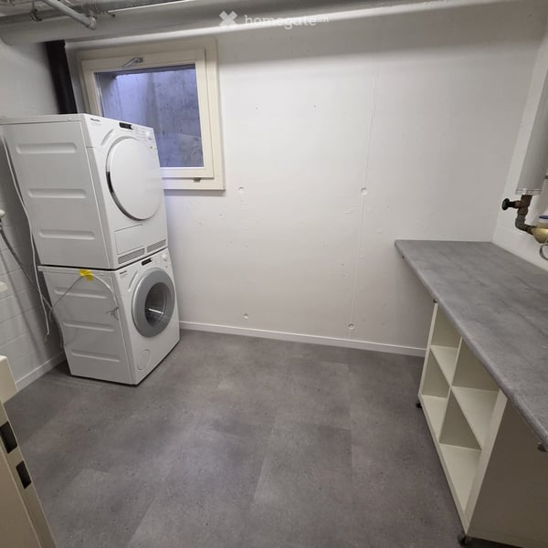 Stilvolle 5.5-Zimmer-Doppelhaushälfte mit Alpenpanorama und sonnigem Garten 14