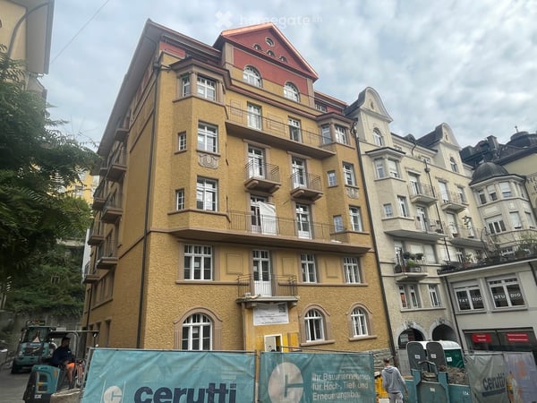 Totalsanierte 5.5-Zimmer Dachwohnung mit Dachterrasse über Luzern 1