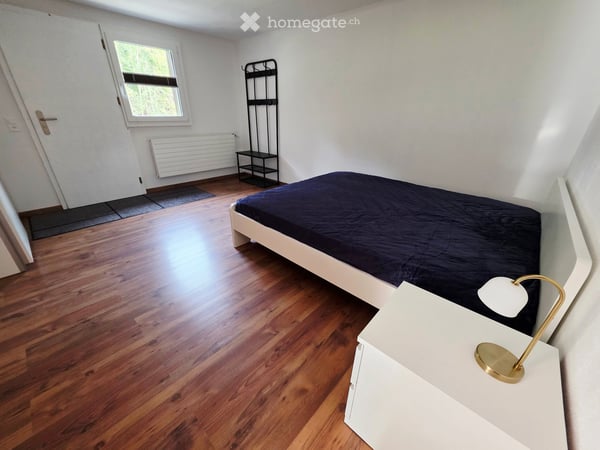 🌿 Möblierte 2-Zimmer-Wohnung mit grosser Terrasse im Grünen 6