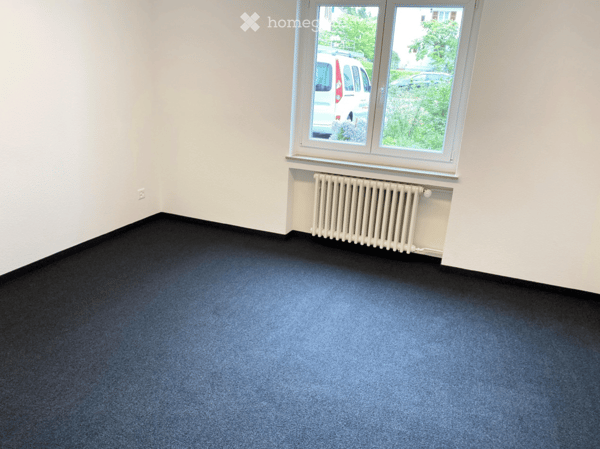 Komplett sanierte 4 Zimmerwohnung mit Sitzplatz und Klimaanlage 8