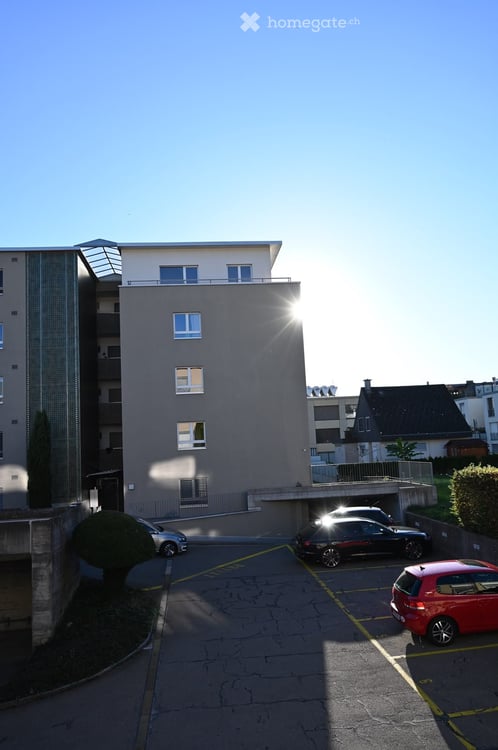 Attikawohnung mit grosser Terrasse in Hinwil 4