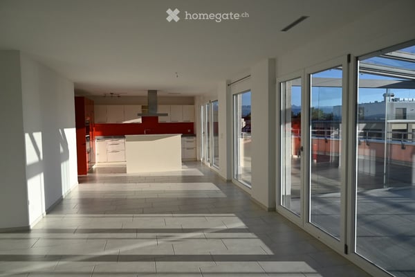 Attikawohnung mit grosser Terrasse in Hinwil 2