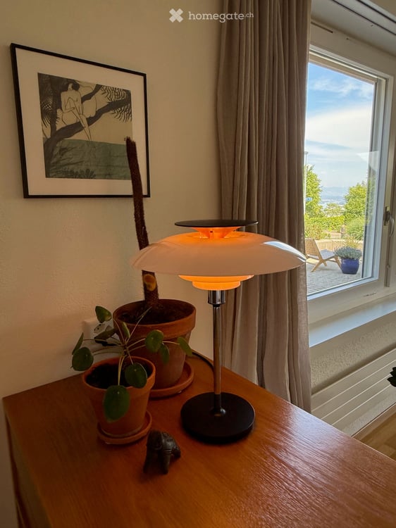 Funished Executive Apartment with Garden, Lake Views and Mid-Century Modern Style – Ideal for Expats 6