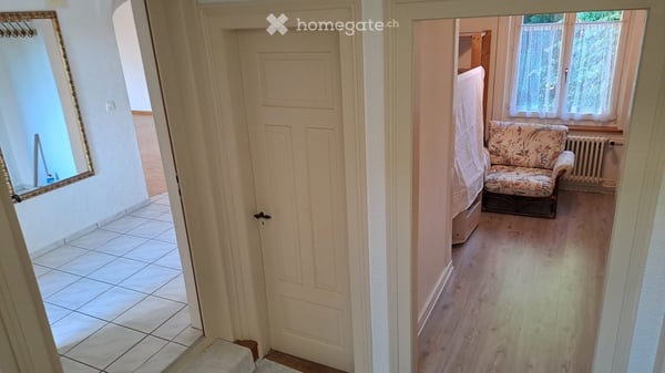 Originelle 2 2/2 Wohnung in Winterthur-Seen mit zus., sep. Zimmer (Beschreibung am Schluss lesen!) 8