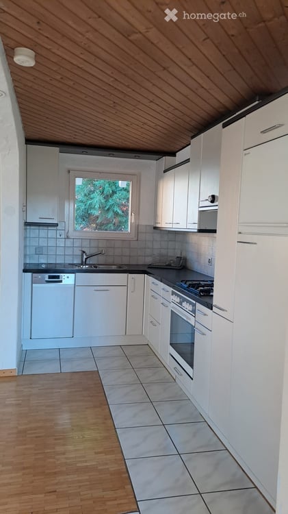 Originelle 2 2/2 Wohnung in Winterthur-Seen mit zus., sep. Zimmer (Beschreibung am Schluss lesen!) 5