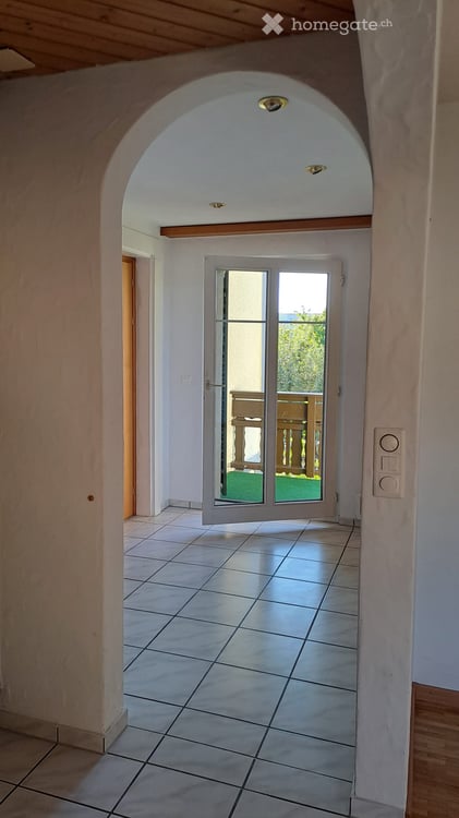Originelle 2 2/2 Wohnung in Winterthur-Seen mit zus., sep. Zimmer (Beschreibung am Schluss lesen!) 4