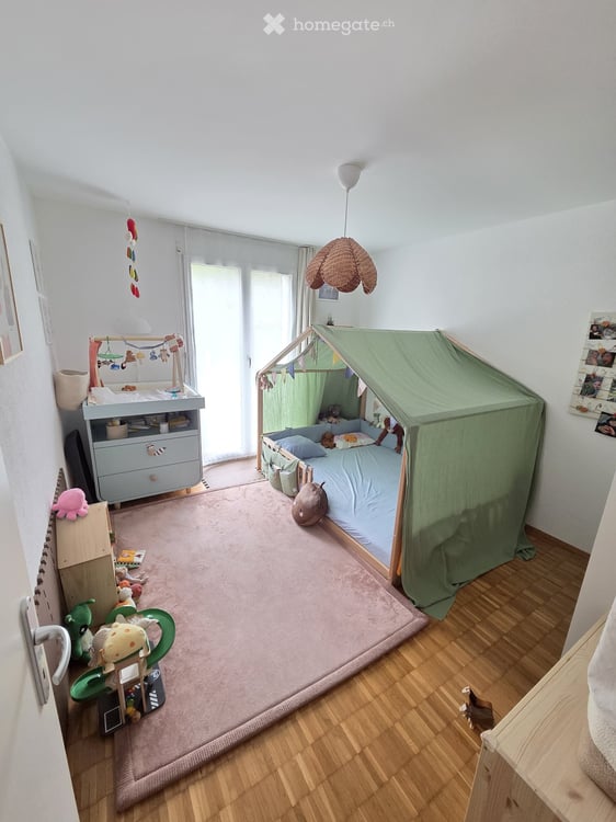 Nachmieter gesucht: Helle 3.5-Zimmer-Wohnung mit Terrasse in Bertschikon 3