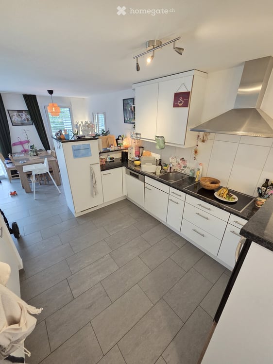 Nachmieter gesucht: Helle 3.5-Zimmer-Wohnung mit Terrasse in Bertschikon 4