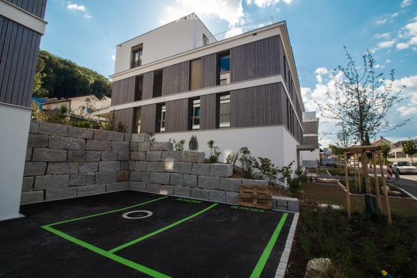 Neue 2.5-Zimmerwohnung mit Garten in Eiken 3