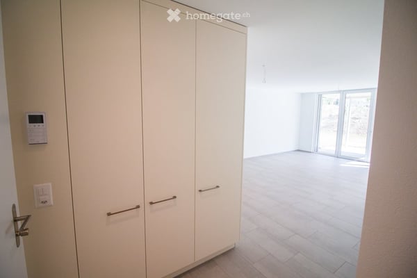 Neue 2.5-Zimmerwohnung mit Garten in Eiken 5