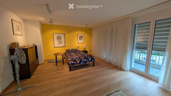 Dänikon: Zuhause mit Charme – 5-Zimmer-Einfamilienhaus mit Garten und Pergola 8