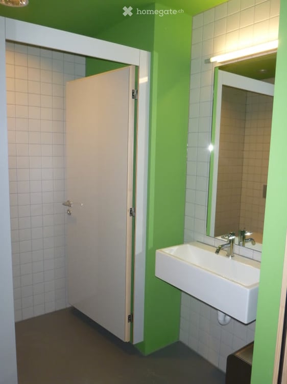 Exklusive Geschäftsflächen optimal gelegen 12