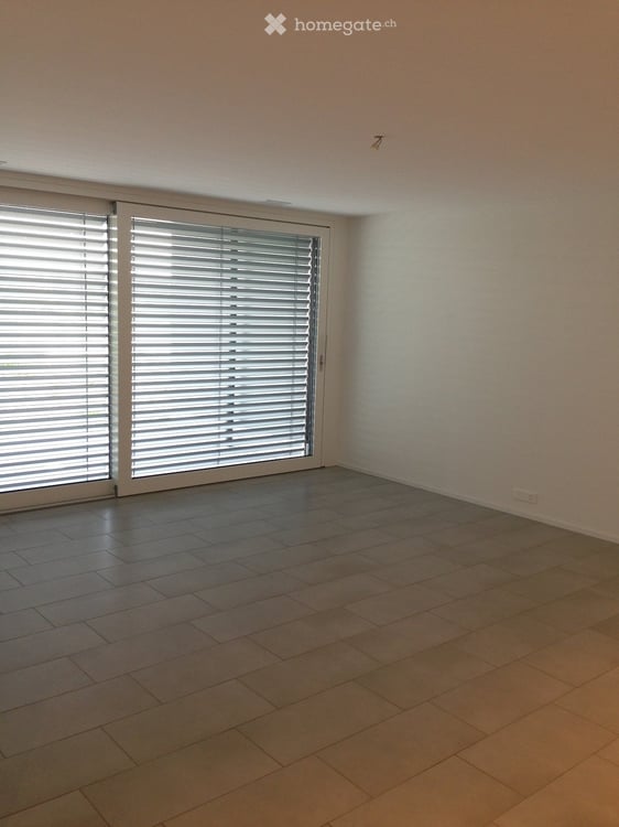 Moderne und sonnige 3.5-Zimmer-Gartenwohnung mit 2 Sitzplätzen in Oberglatt ZH 5