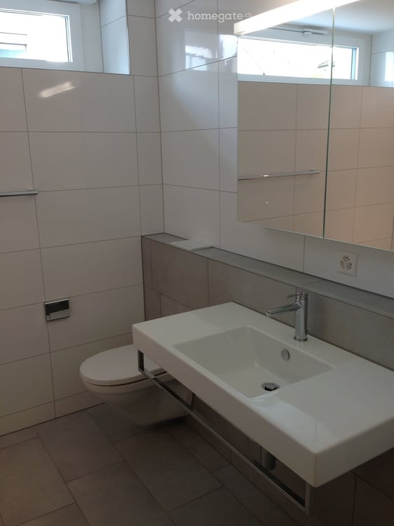 Moderne und sonnige 3.5-Zimmer-Gartenwohnung mit 2 Sitzplätzen in Oberglatt ZH 8