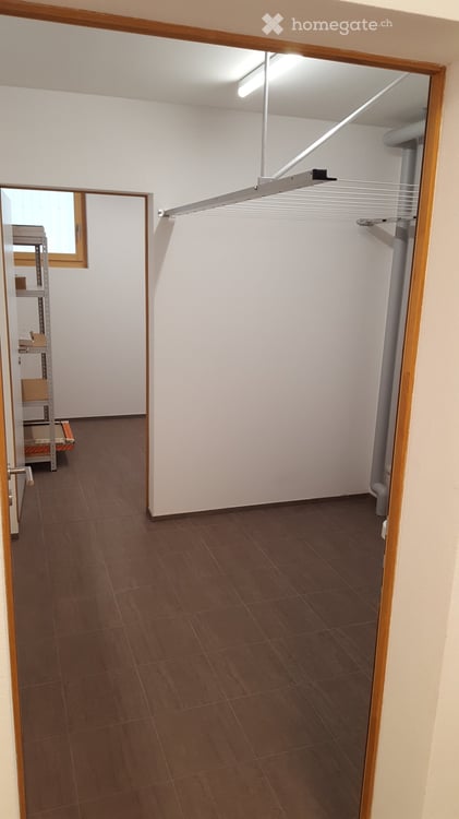 Neuwertige 2.5 Zimmer Wohnung in Chur 10