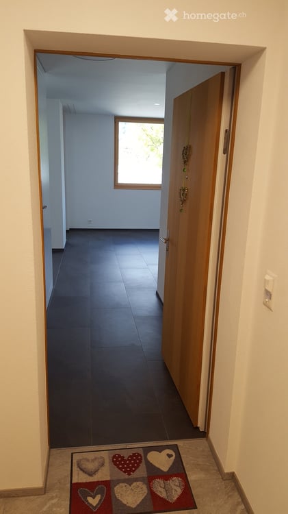 Neuwertige 2.5 Zimmer Wohnung in Chur 8
