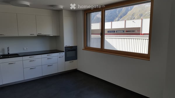 Neuwertige 2.5 Zimmer Wohnung in Chur 3