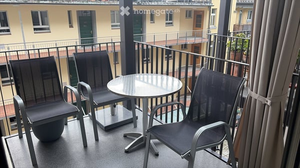 Altbauwohnung in Zürich-Enge, befristet 11
