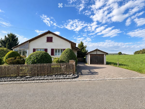 Freistehendes 4.5-Zimmer-Einfamilienhaus in Meisterschwanden mit Weitblick 2