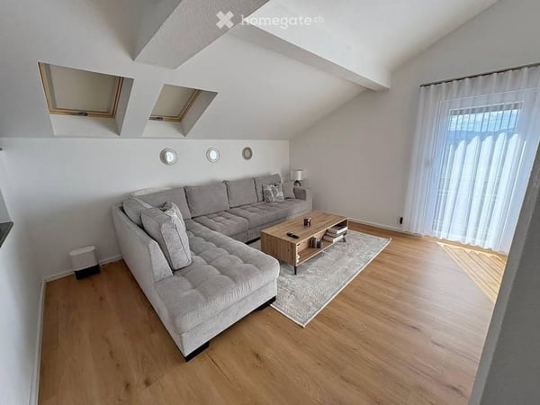 3.5-Zimmerwohnung mit Bergsicht 1