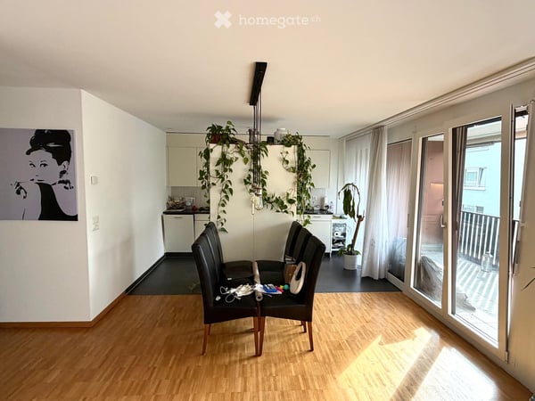 Schöne 3.5-Zimmer-Wohnung in Fällanden 3