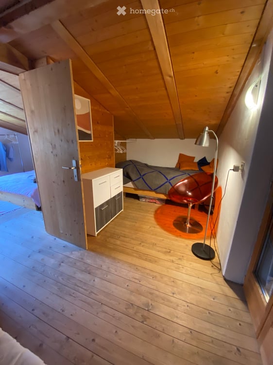 Idyllisches Ferienhaus mit riesigen Garten & Seesicht 6