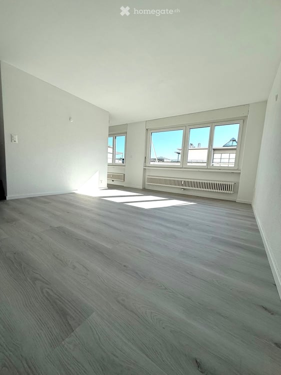 Neu renoviert Büro / Praxis sehr zentral Top Lage 1