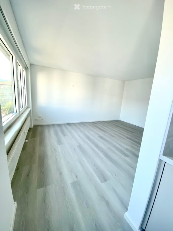 Neu renoviert Büro / Praxis sehr zentral Top Lage 2