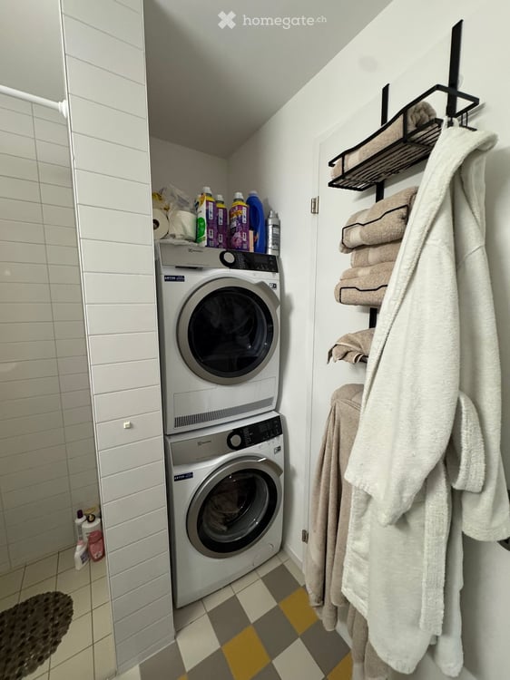 Wunderschöne 3.5 Zimmer Wohnung 6