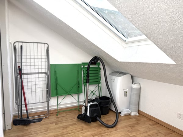 Originelle Dachwohnung 12