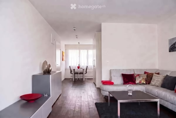 Moderne, helle und ruhige Wohnung in Hombrechtikon 4