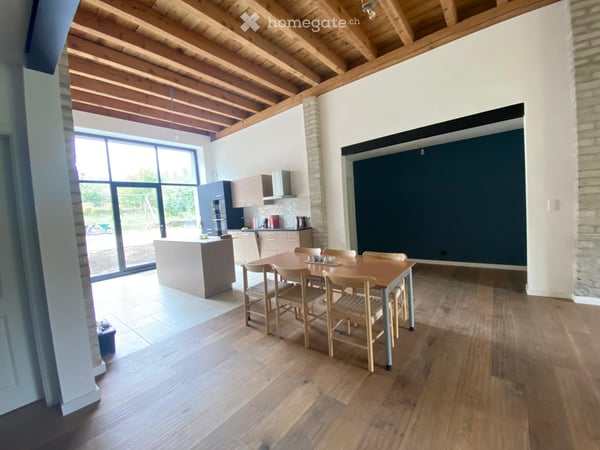 Grange de caractère entièrement rénovée, en pleine nature, 4 chambres et grand jardin 4