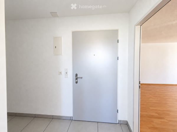 Helle 3.5-Zimmer-Wohnung in Bettwiesen – preiswert, zentral und naturnah 4