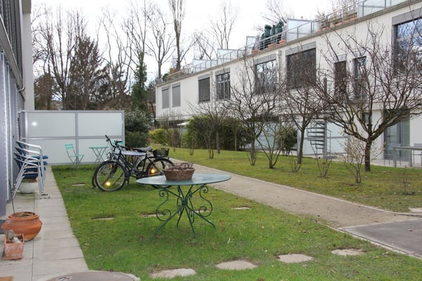 Joli Studio 67 m2 a Troinex, avec parking prive et petit jardin prive (CEVA a 5 min) 2