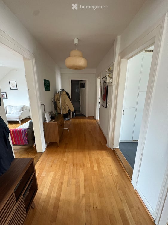 Helle Dachwohnung in Zürich K4 3