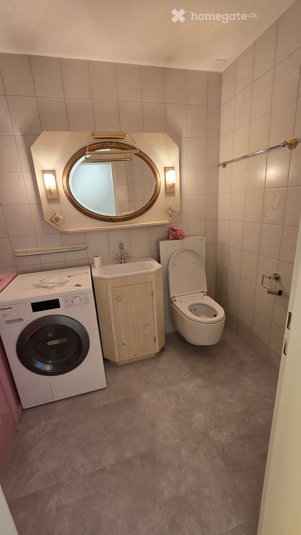 Grosszügige 4.5-Zimmer-Wohnung mit Cheminée, neuem Parkett und verglastem Balkon in Bülach 14
