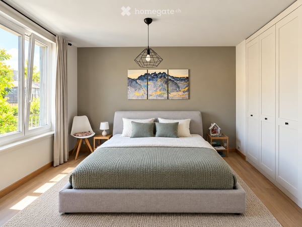 Bright 2 room apartment with loft character and garden views 2