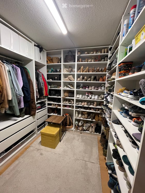 5.5-Zimmer-Attikawohnung mit privater 145 m² Dachterrasse 8