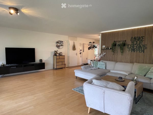 5.5-Zimmer-Attikawohnung mit privater 145 m² Dachterrasse 3