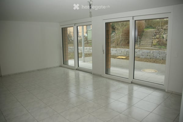Topmoderne 4.5 Zimmerwohnung mit Garten in ruhigem Quartier nähe Bahnhof 6