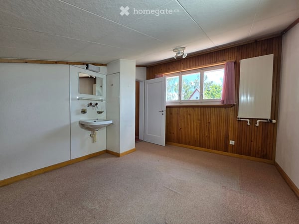 Charmantes Einfamilienhaus an ruhiger Lage mit wunderschönem Rosengarten 12