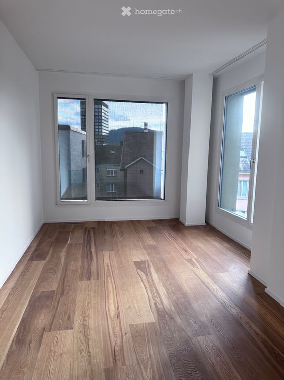 Moderne 3.5-Zimmer-Wohnung in Wipkingen mit Balkon 4