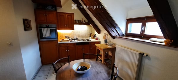 Appartement 2 pièces mansardé au cœur de la vieille ville de Delémont 3