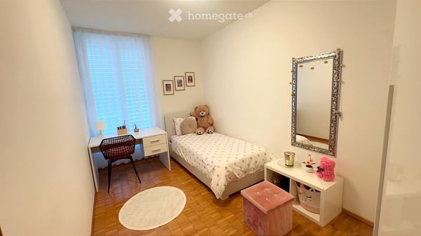 Ampia Casa a Schiera di 5 ½ Locali con Giardino Privato 8