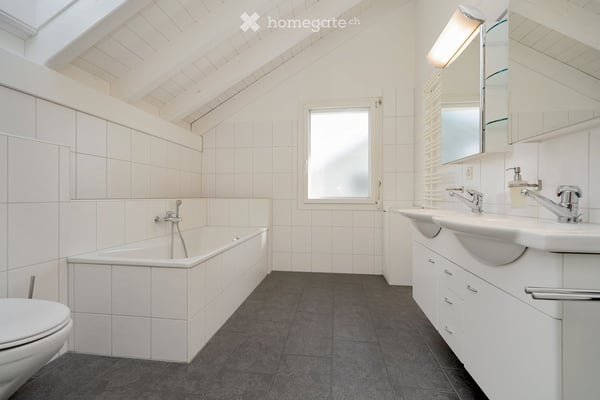 Einfamilienhaus mit Panoramaaussicht in Schwarzenburg 17