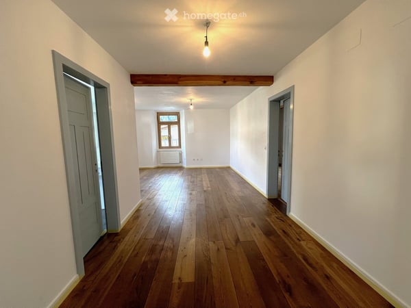 2.5 Zimmer Wohnung, EG (Zweitwohnung) in Scuol 4