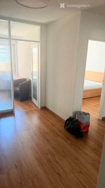 Renovierte 3.5-Zimmer-Wohnung in Oerlikon 9