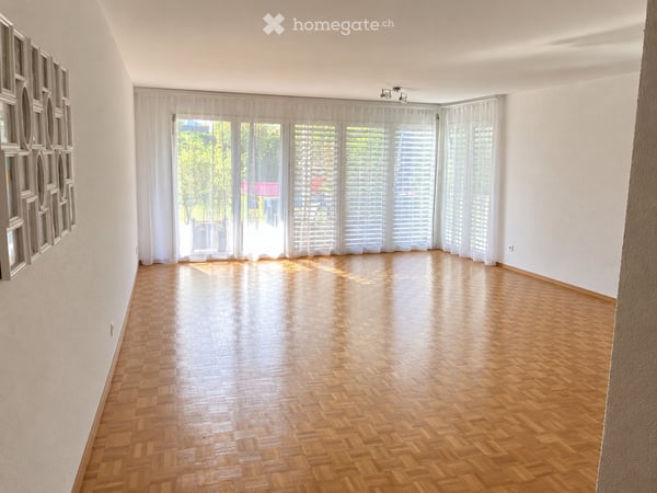 4 1/2 Zi.mit Gartensitzplatz 2